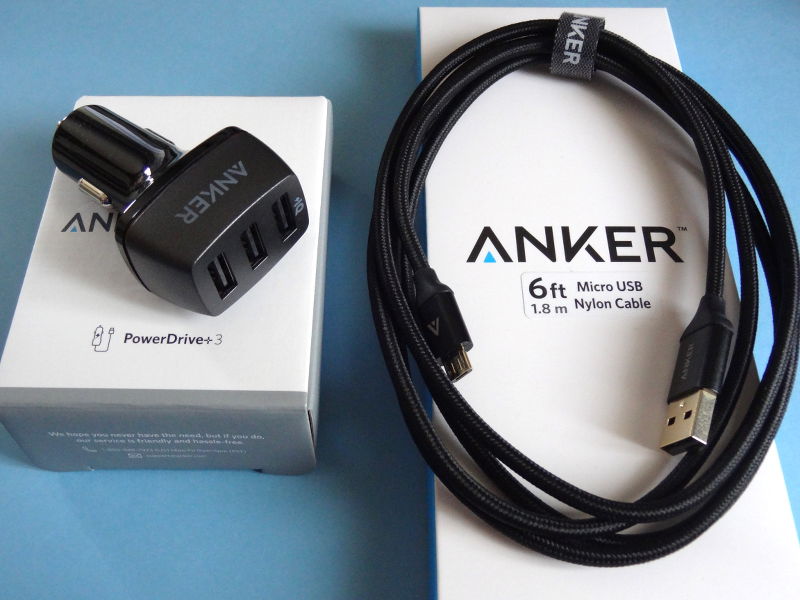 Anker 3ポート カーチャージャー