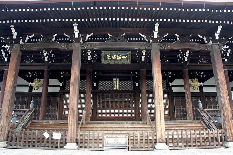 本堂／妙顕寺(Myoken-ji Temple)