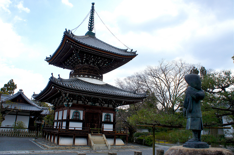 多宝塔と長谷川等伯像／本法寺(Honpo-ji Temple / Kyoto City)