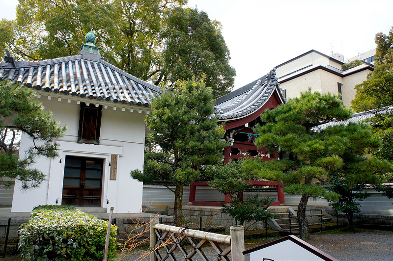 経蔵・鐘楼／本法寺(Honpo-ji Temple / Kyoto City)