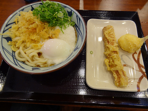 丸亀製麺ーとろ玉うどん