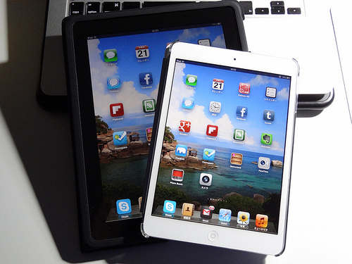 iPad(初代)とiPad mini